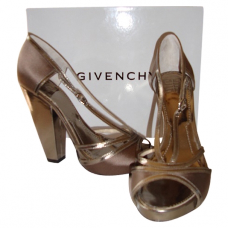 escarpins couleur or