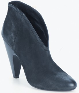 bottines ouvertes coté
